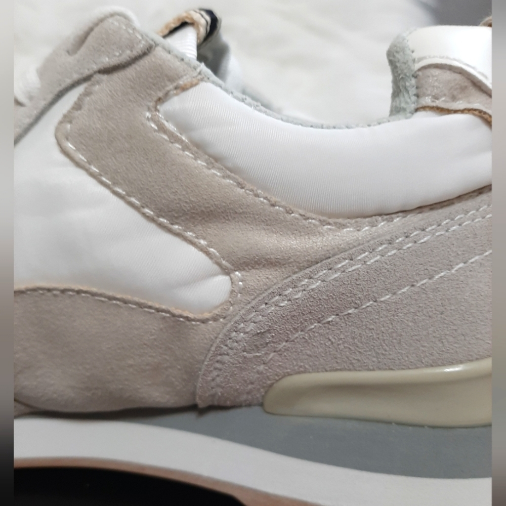 New In Box ShuShop Paneled Design White Lace Up Sneakers Tennis Shoes - Picture 16 of 16
